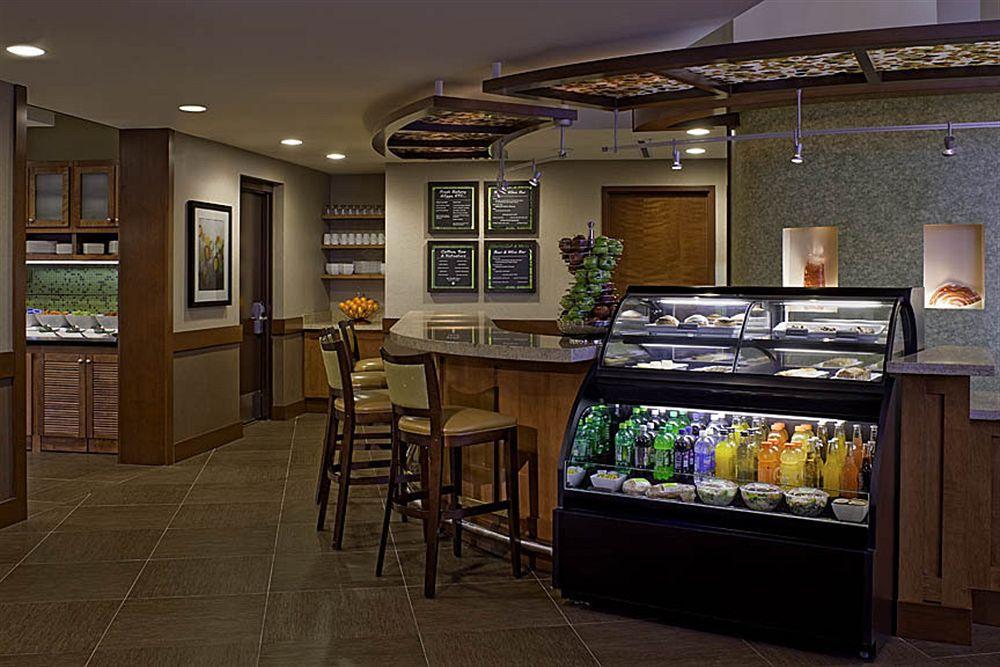 Hyatt Place Des Moines Downtown Restaurant foto