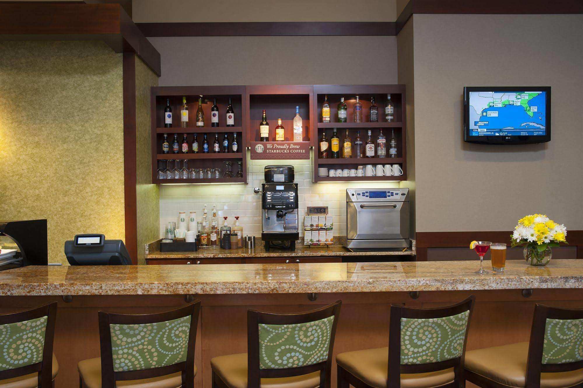 Hyatt Place Des Moines Downtown Exterior foto
